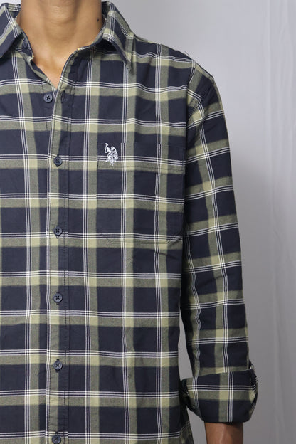 The Urban Camo Plaid: Deep Navy & Olive Essential