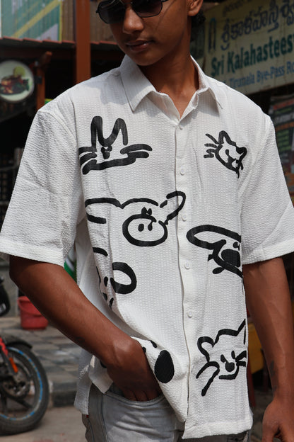 Abstract Graphic Half-Sleeve Shirt – Urban Statement Fit