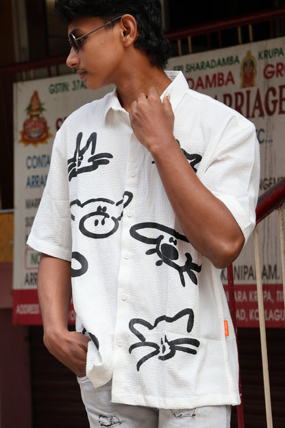 Abstract Graphic Half-Sleeve Shirt – Urban Statement Fit